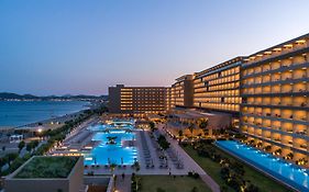 Amada Colossos Resort